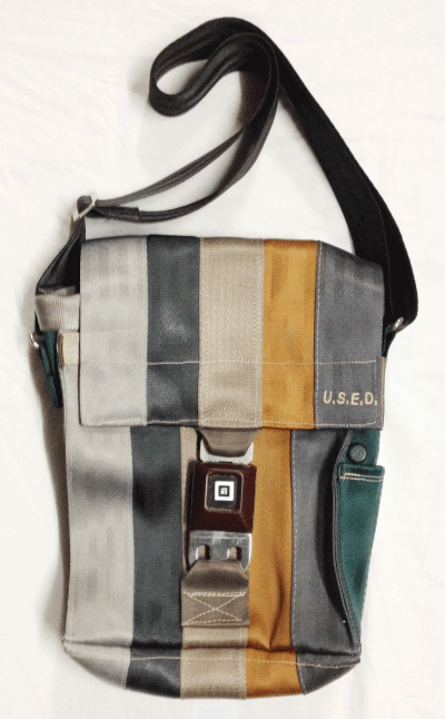 U.S.E.D. 5 Strap Tall Shoulder Bag-O Canada